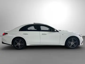 MERCEDES-BENZ E 300 de AMG Night Pano AHK Digital Li&hellip;