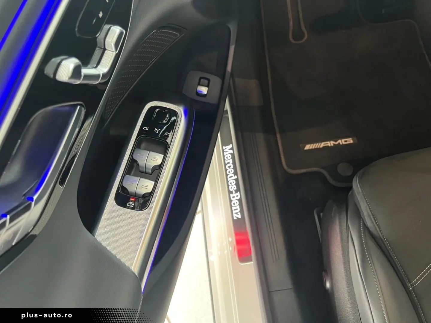 MERCEDES-BENZ E 300 de AMG Night Pano AHK Digital Li&hellip;