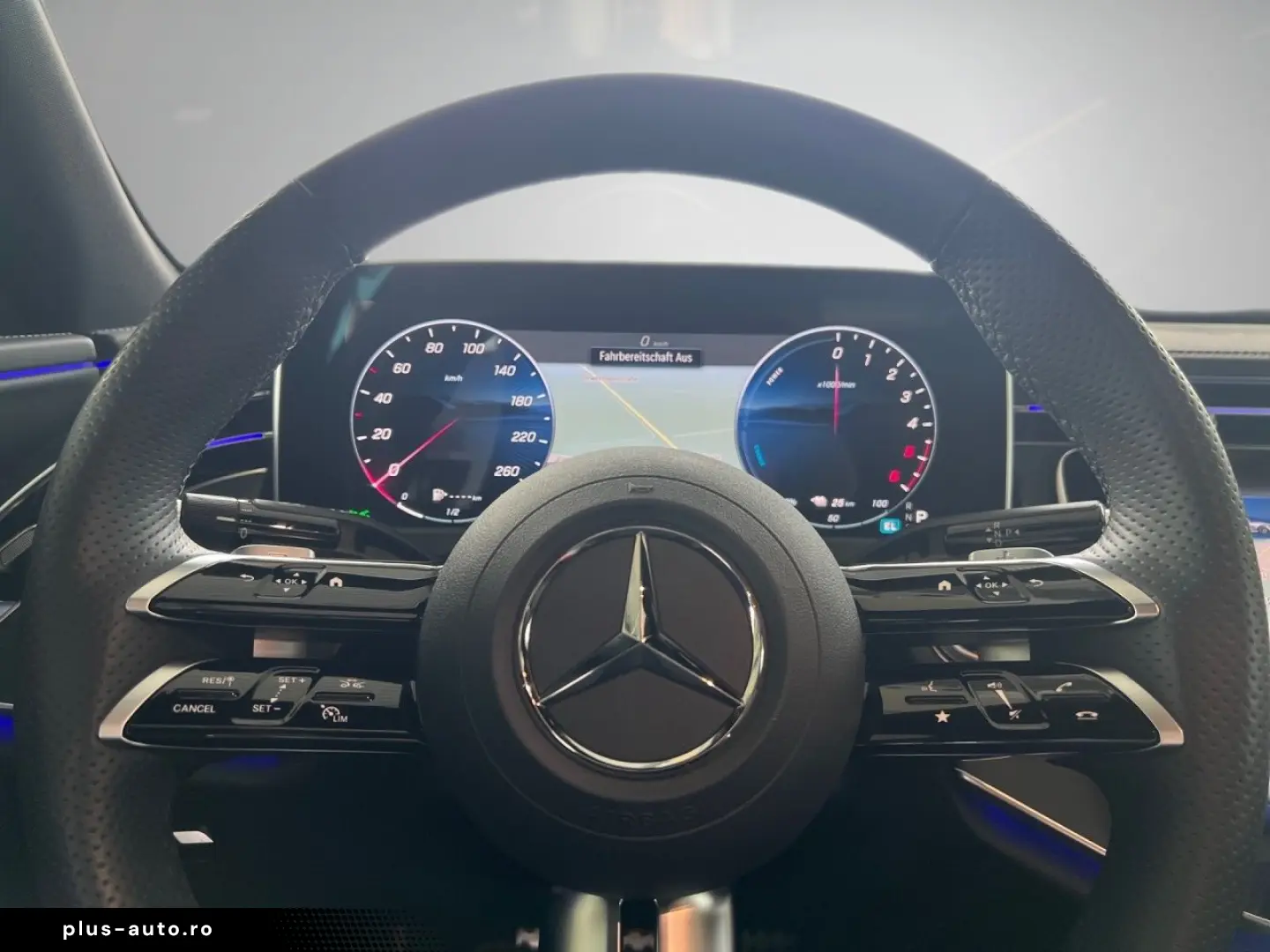 MERCEDES-BENZ E 300 de AMG Night Pano AHK Digital Li&hellip;