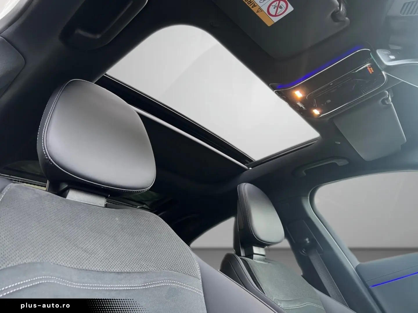 MERCEDES-BENZ E 300 de AMG Night Pano AHK Digital Li&hellip;