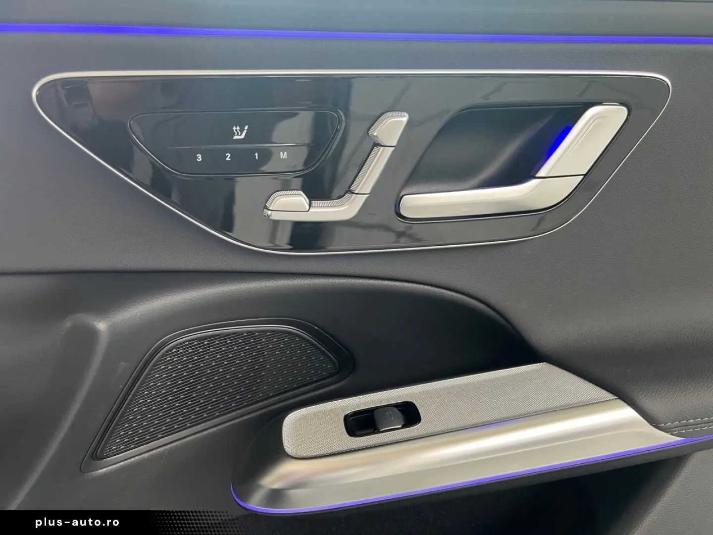 MERCEDES-BENZ E 300 de AMG Night Pano AHK Digital Li&hellip;