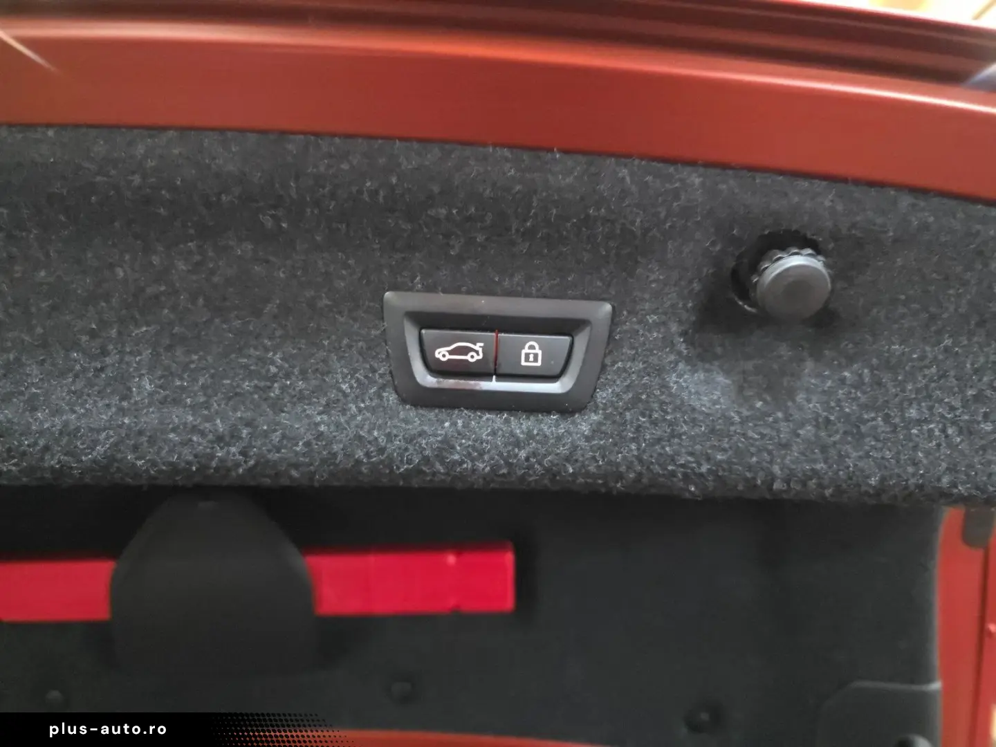 BMW M4 Competition FrozenOrange MCarbonExterieur Las