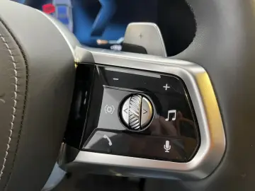 BMW 740d xDrive Limousine M Sportpaket