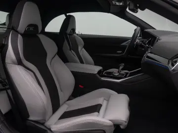 BMW M4 Competition xDrive DAB Laser