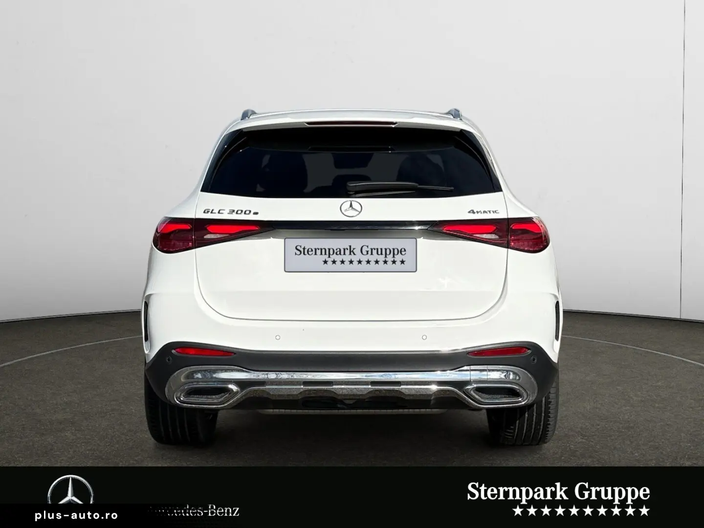 MERCEDES-BENZ GLC 300 e 4M AMG  HuD Pano AHK Distro &hellip;