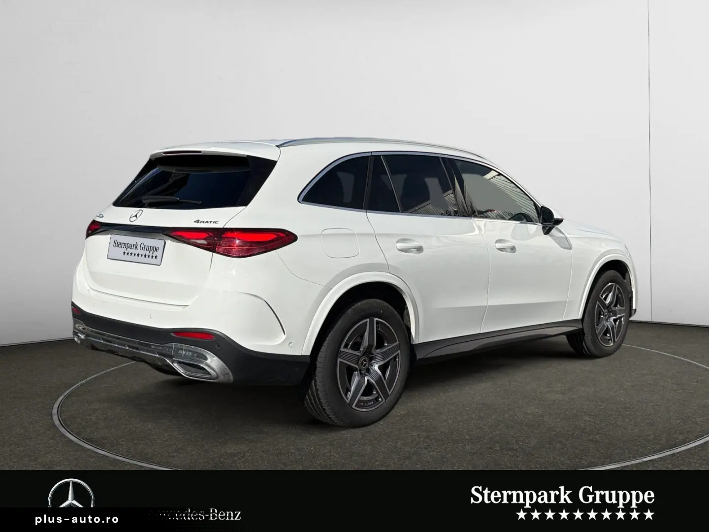 MERCEDES-BENZ GLC 300 e 4M AMG  HuD Pano AHK Distro &hellip;