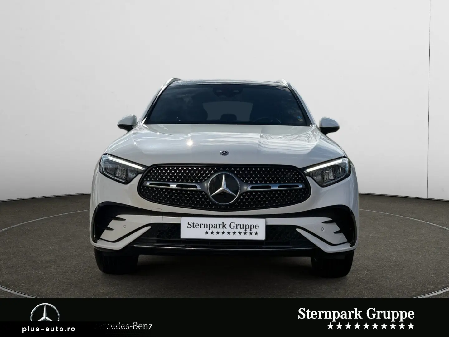 MERCEDES-BENZ GLC 300 e 4M AMG  HuD Pano AHK Distro &hellip;