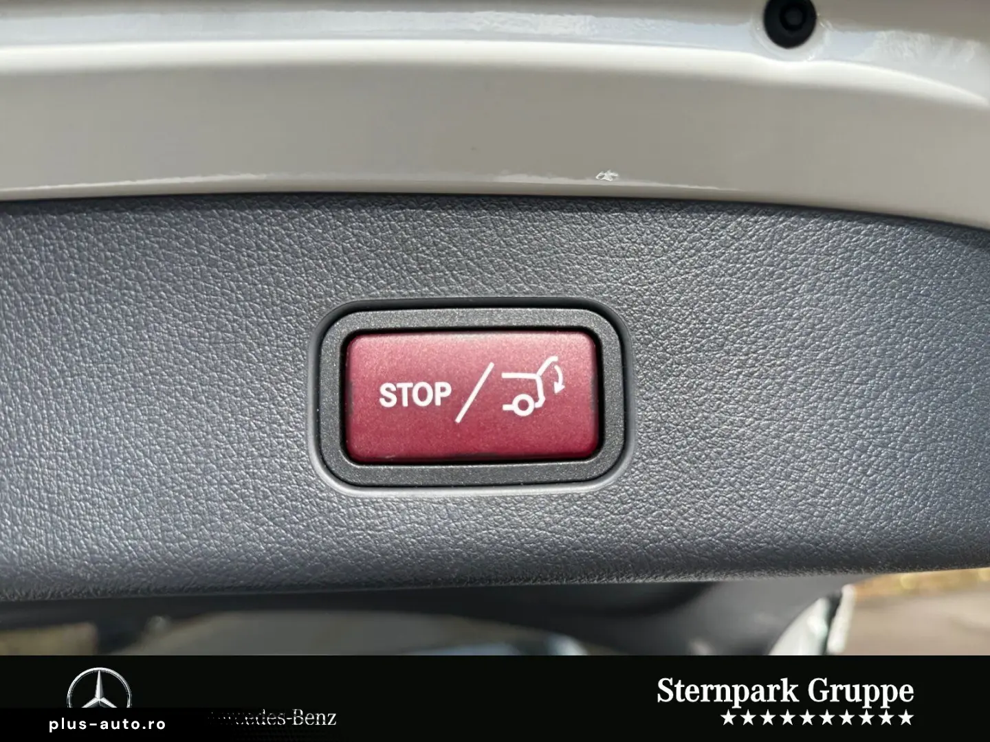 MERCEDES-BENZ GLC 300 e 4M AMG  HuD Pano AHK Distro &hellip;