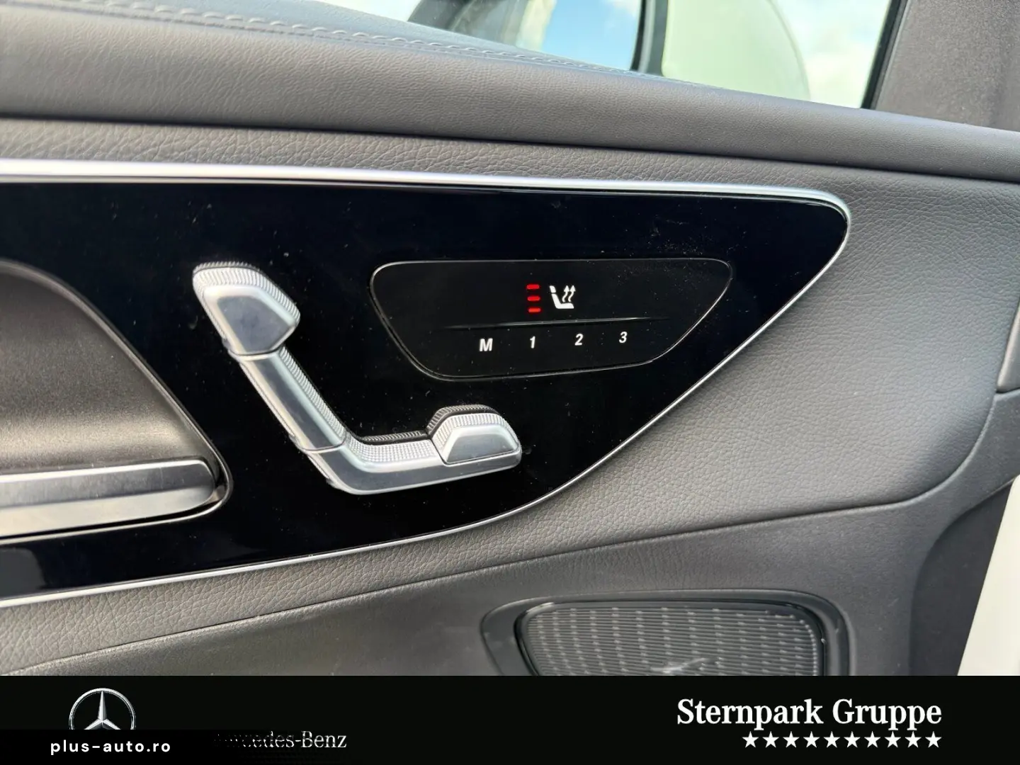 MERCEDES-BENZ GLC 300 e 4M AMG  HuD Pano AHK Distro &hellip;