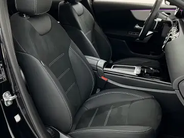 Mercedes-Benz A 200 AMG Line Sport Special Edition Premium