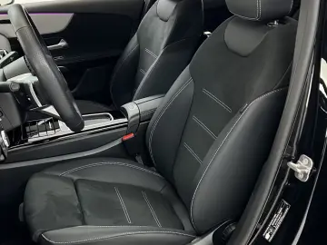 Mercedes-Benz A 200 AMG Line Sport Special Edition Premium