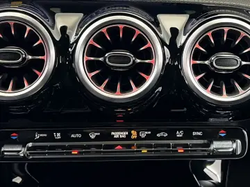 Mercedes-Benz A 200 AMG Line Sport Special Edition Premium