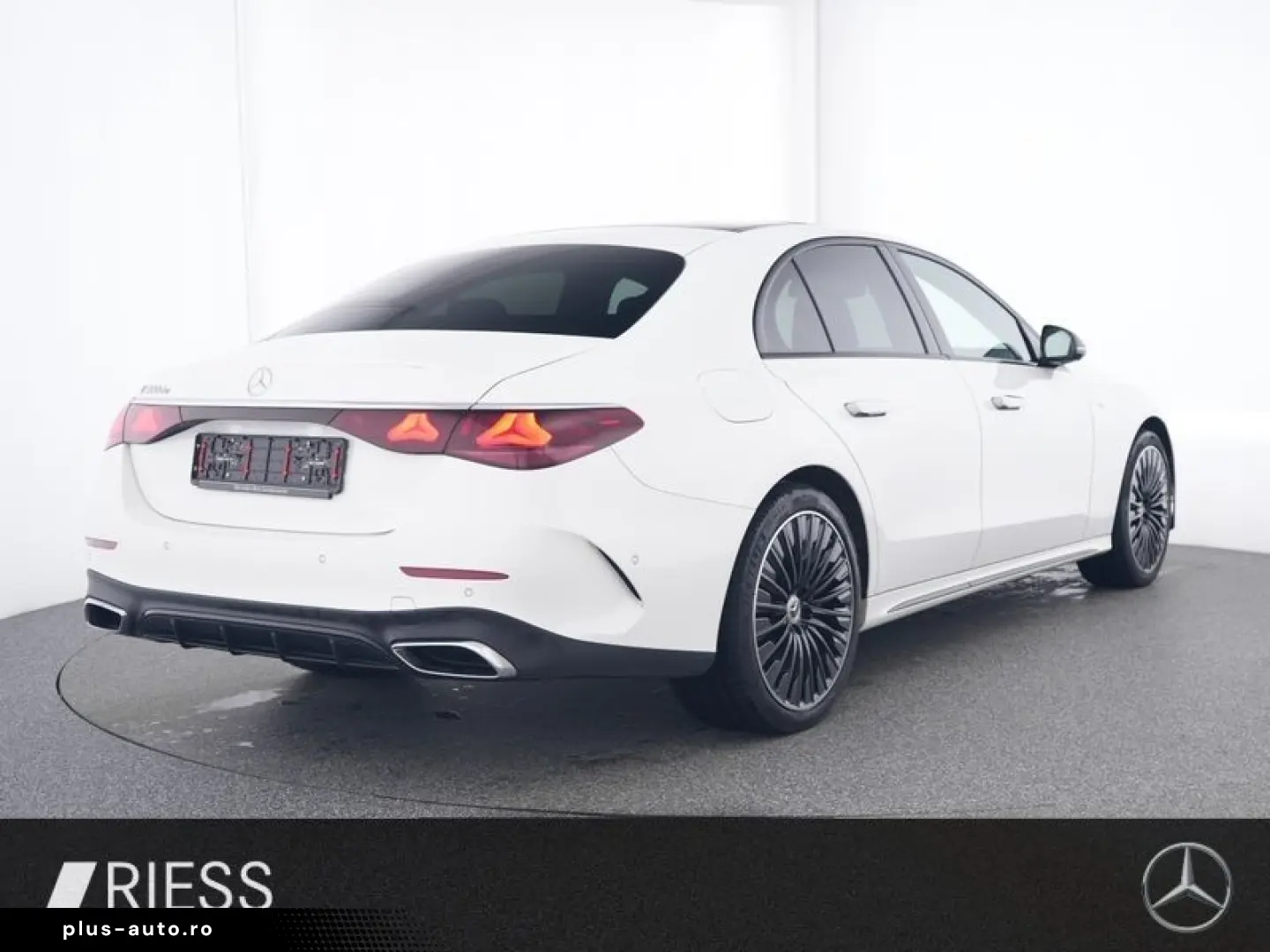 MERCEDES-BENZ E 300 de AMG Sport Night Super Distr P&hellip;