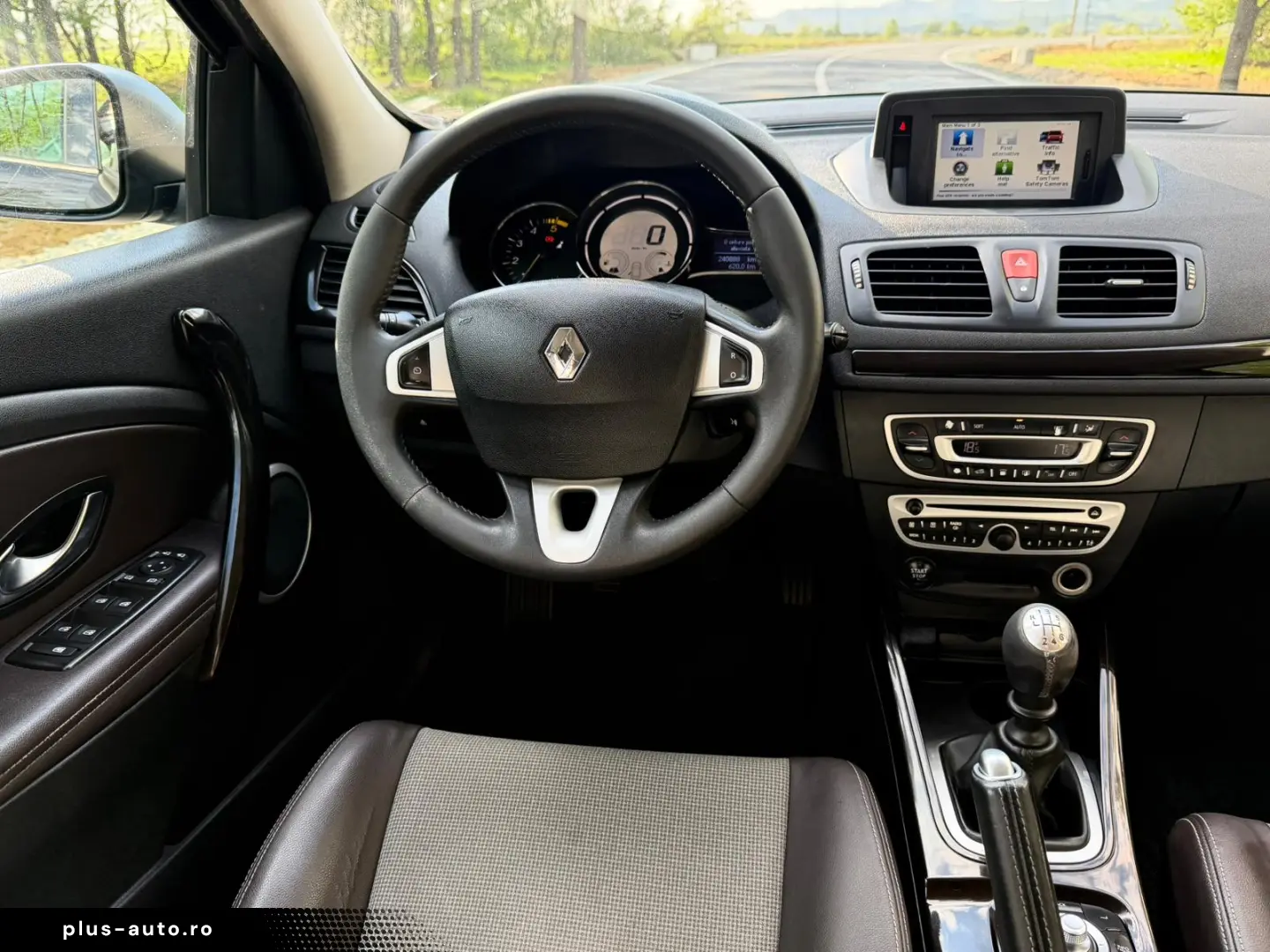 Renault Megane 3   Navi   keyless entry   1.5 diesel