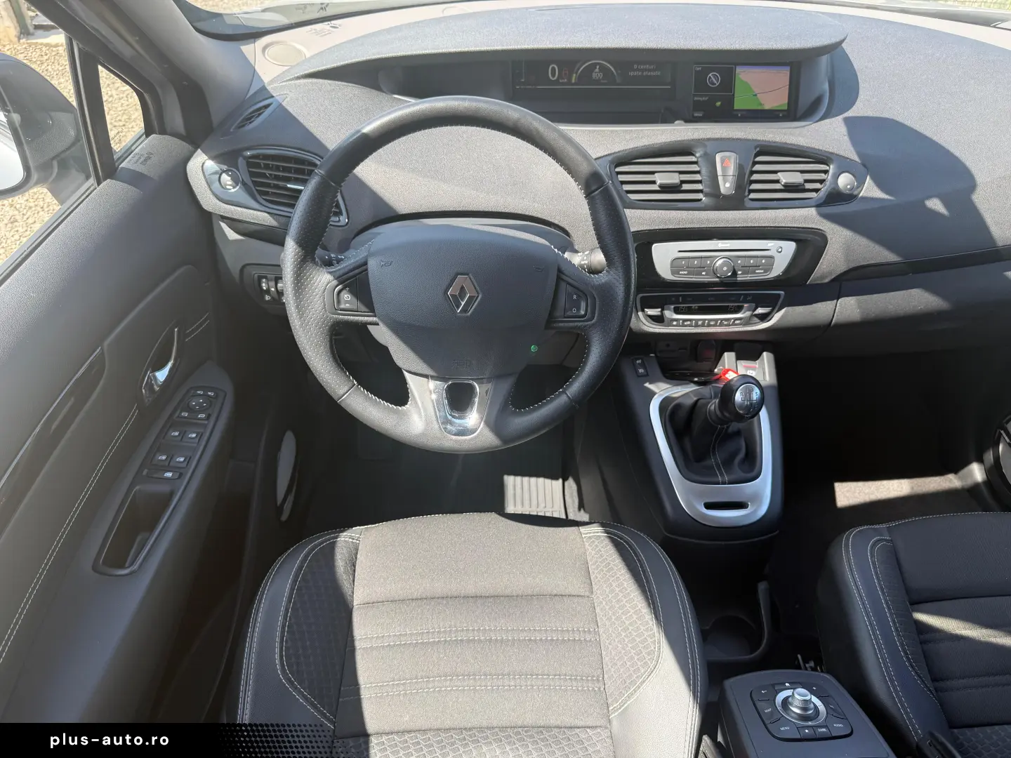 Renault Scenic 05 2015 - 1.2 benzina 131 cp - RATE