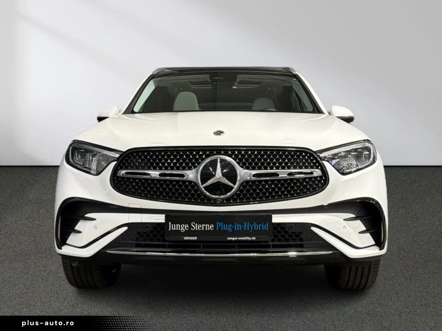 MERCEDES-BENZ GLC 300 e 4M AMG Panorama CarPlay 360 -Kamera