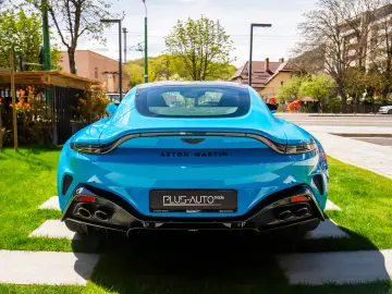 Aston Martin V8 Vantage