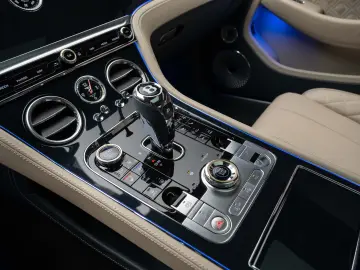 Bentley Continental GT V8 Bang & Olufsen Pano