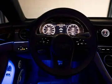 Bentley Continental GT V8 Bang & Olufsen Pano