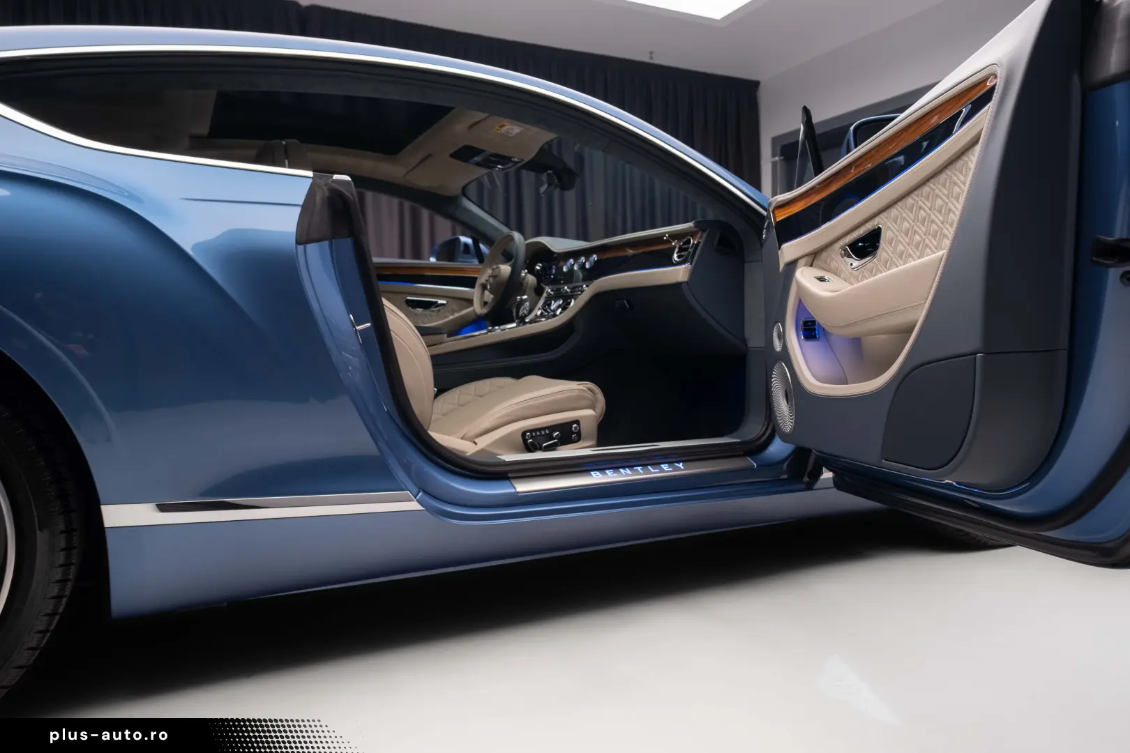 Bentley Continental GT V8 Bang & Olufsen Pano