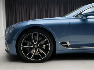 Bentley Continental GT V8 Bang & Olufsen Pano
