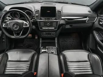 Mercedes-Benz GL 320