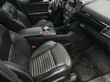 Mercedes-Benz GL 320