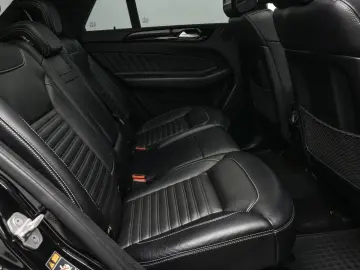 Mercedes-Benz GL 320