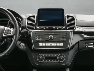 Mercedes-Benz GL 320