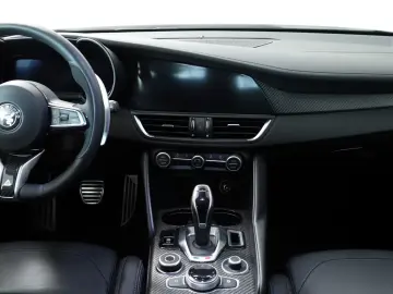 lfa Romeo Giulia Quadrifoglio 520PS