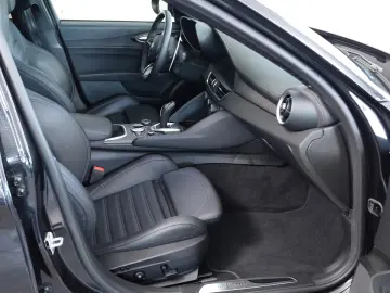 lfa Romeo Giulia Quadrifoglio 520PS