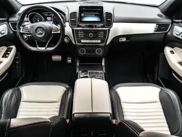 Mercedes-Benz GL 320