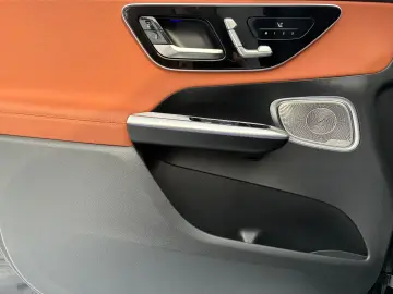 MERCEDES-BENZ GLC 300 e 4M AMG Prem Pano AHK Distron&hellip;