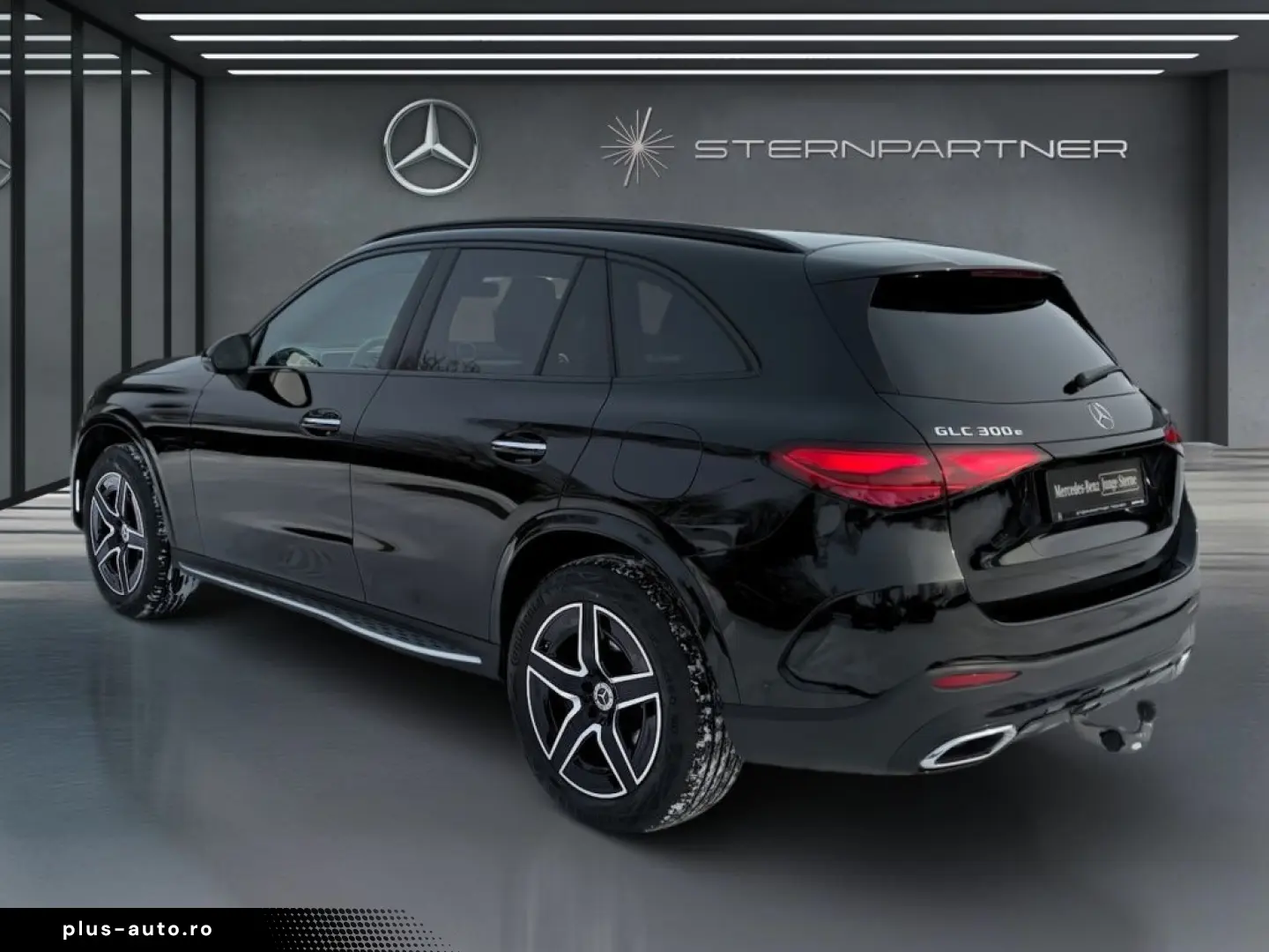 MERCEDES-BENZ GLC 300 e 4M AMG Prem Pano AHK Distron&hellip;