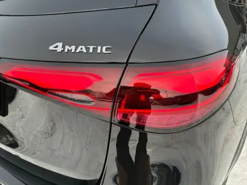 MERCEDES-BENZ GLC 300 e 4M AMG Prem Pano AHK Distron&hellip;