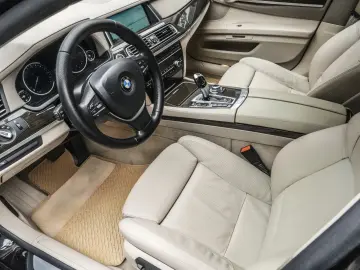 BMW Seria-7