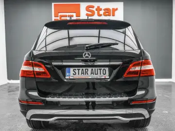 Mercedes-Benz ML 230