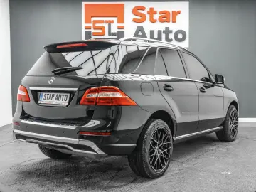 Mercedes-Benz ML 230