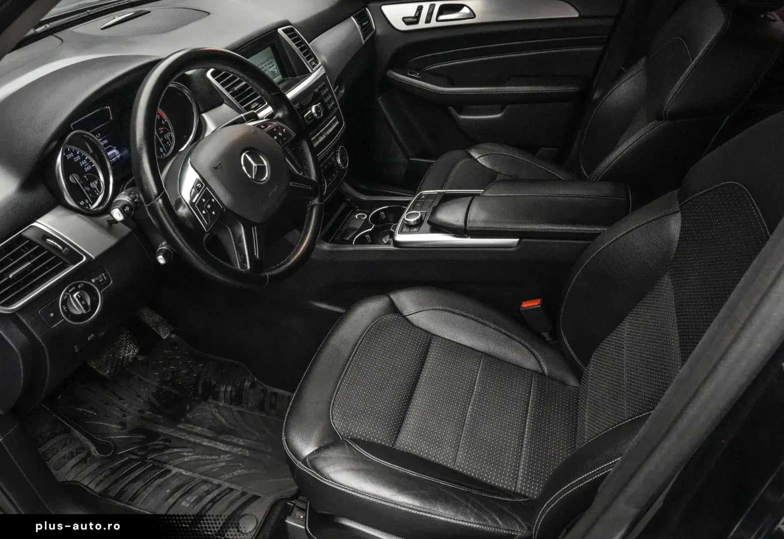 Mercedes-Benz ML 230