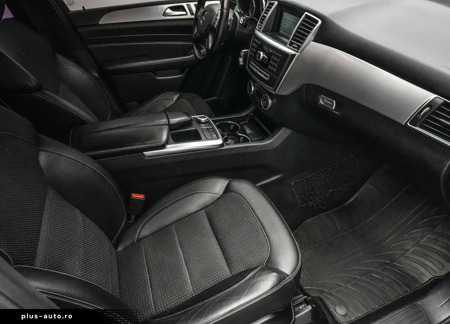 Mercedes-Benz ML 230