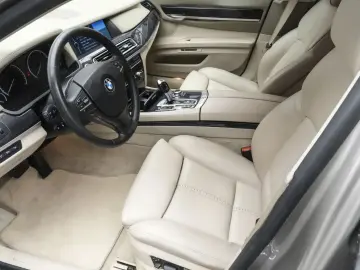BMW Seria-7