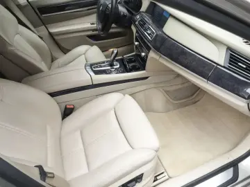 BMW Seria-7