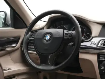 BMW Seria-7