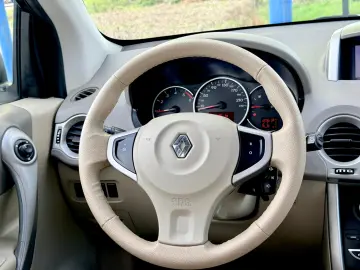 Renault Koleos 4x4  2009