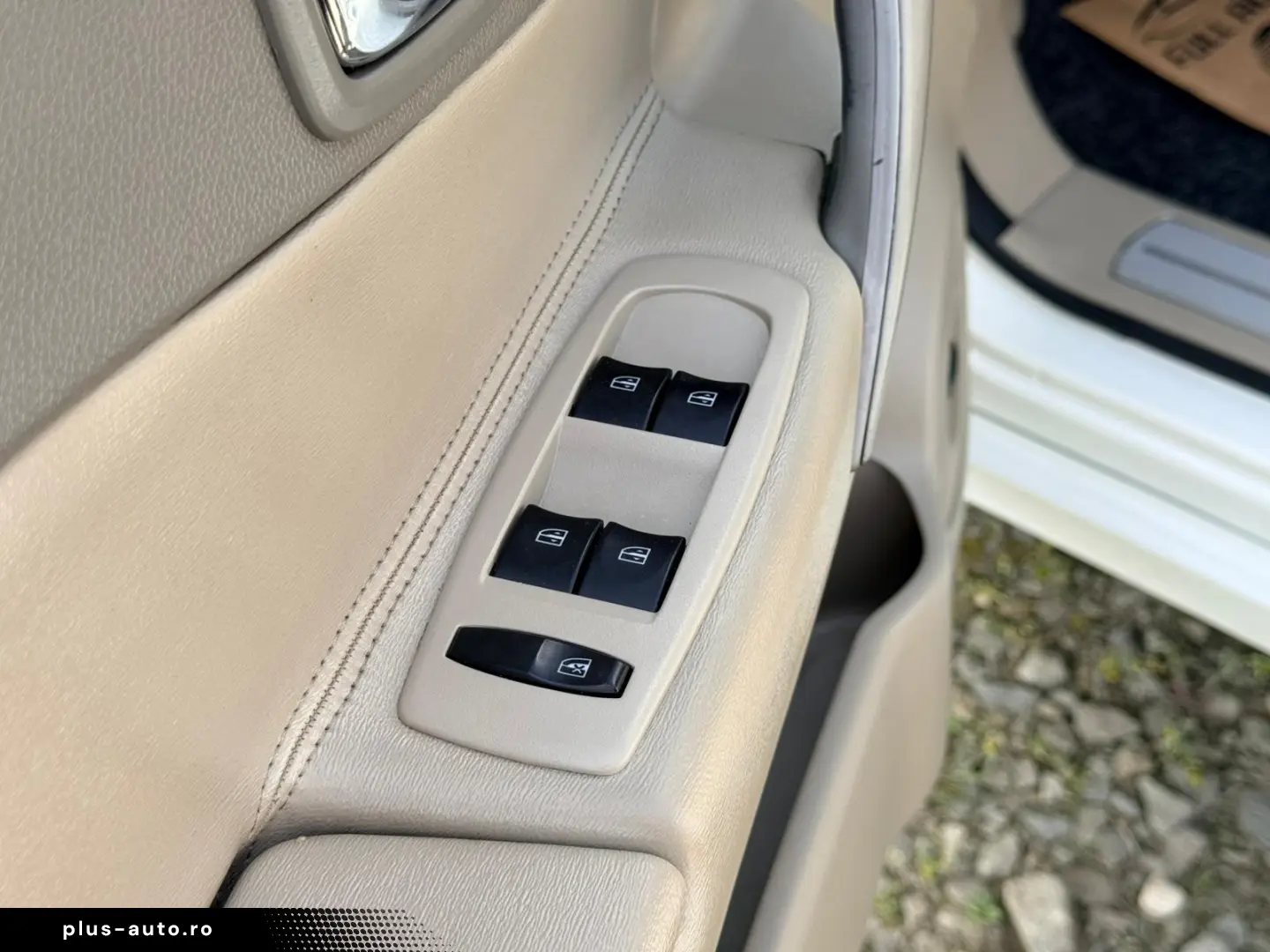 Renault Koleos 4x4  2009