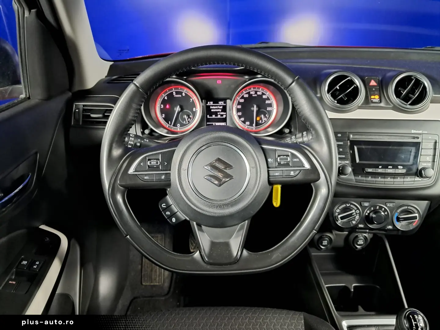 SUZUKI SWIFT HYBRID 1.2i 83CP 2021