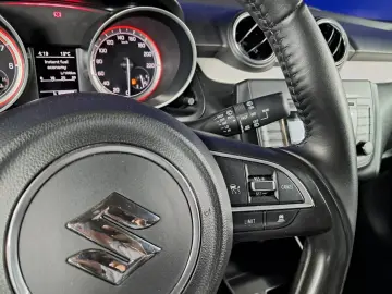 SUZUKI SWIFT HYBRID 1.2i 83CP 2021