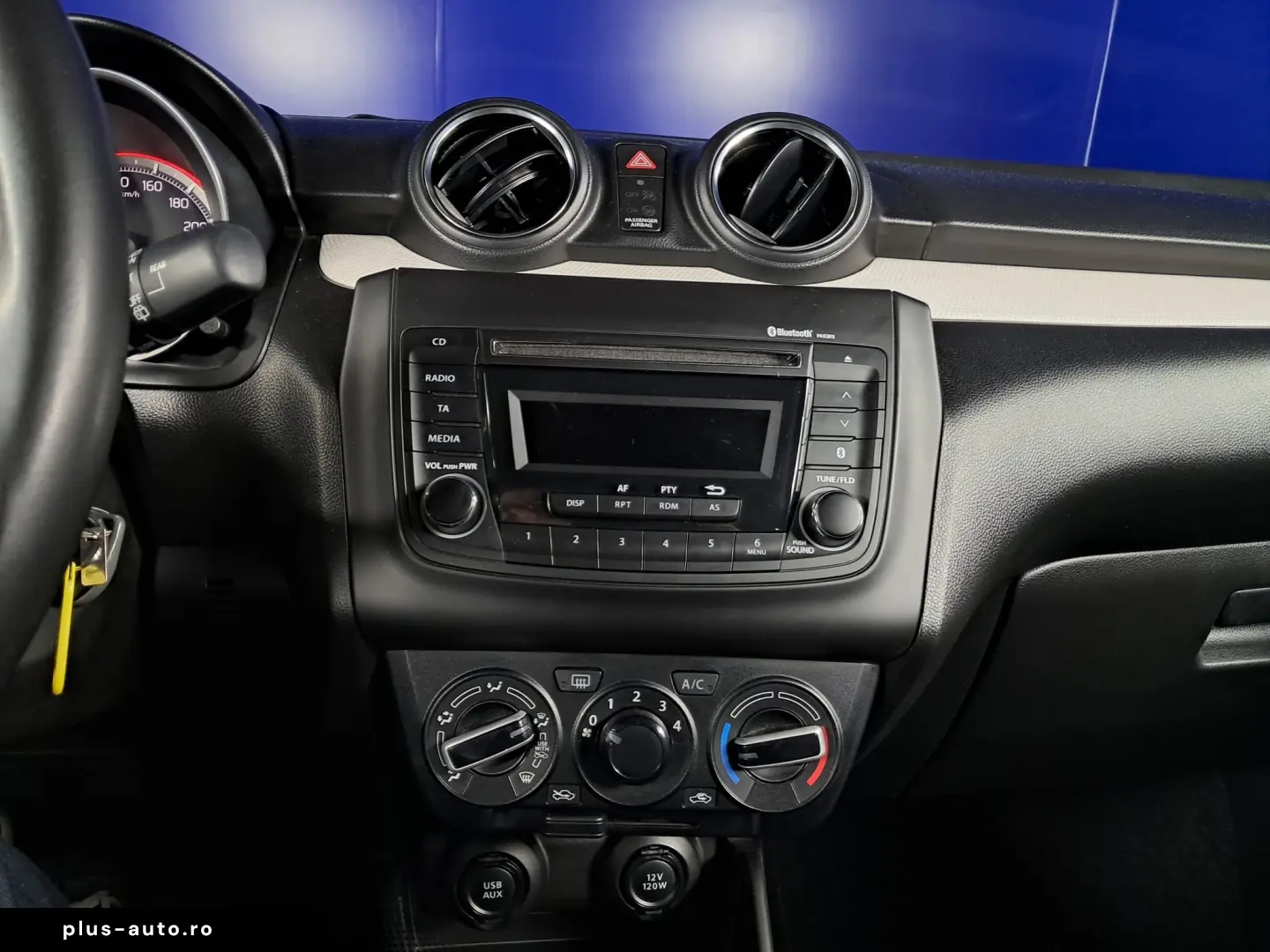 SUZUKI SWIFT HYBRID 1.2i 83CP 2021