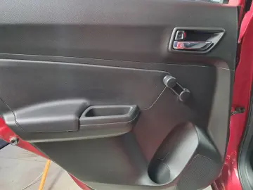 SUZUKI SWIFT HYBRID 1.2i 83CP 2021