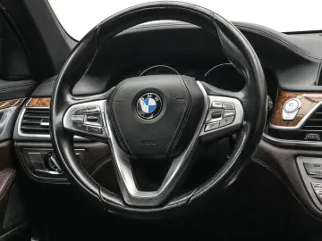 BMW Seria-7